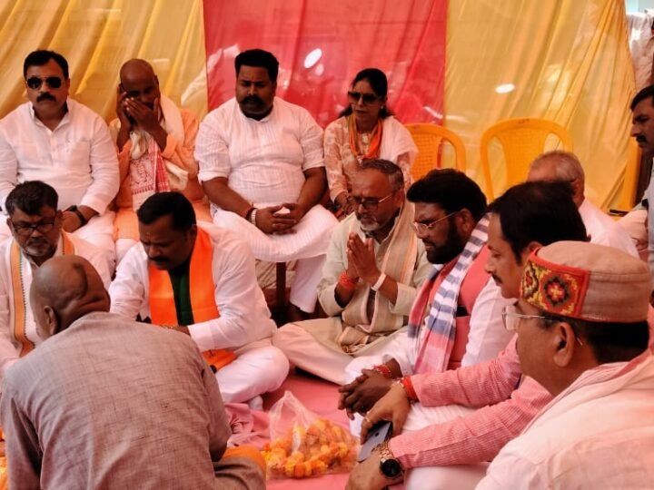 सेवा ज्योति यात्रा में उमड़ा जनसैलाब, सेवा और समर्पण का दिया संदेश