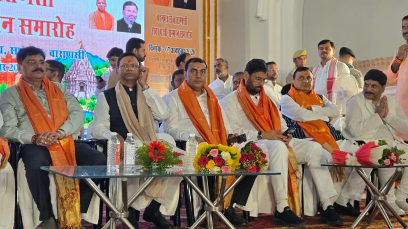वडनगर-काशी बाइक यात्रा के सफल समापन पर कार्यकर्ताओं का अभिनंदन