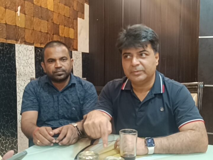 विदेशों में चिकित्सा सेवा का अनुभव अब सोनभद्र में, डॉ. अशफाक हसन देंगे नियमित सेवाएं