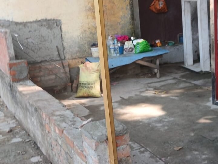 नवरात्र में काली मंदिर के पास गंदगी का अंबार, श्रद्धालुओं की आस्था प्रभावित