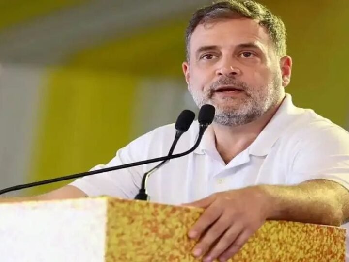 ‘सरकार के दो सौ अधिकारी हमारे संपर्क में हैं’