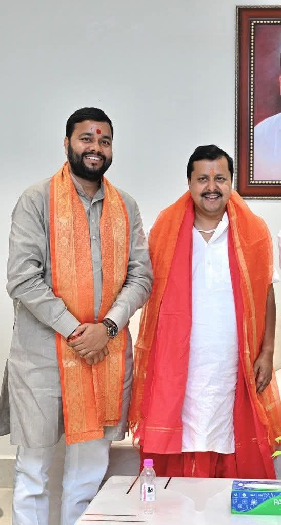 नितिन नवीन से मिले भाजपा नेता अम्बरीश सिंह भोला