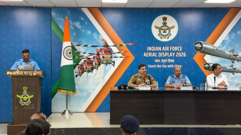 गंगा के ऊपर दिखेगा भारतीय वायुसेना का शौर्य, 100 विमान करेंगे हवाई करतब