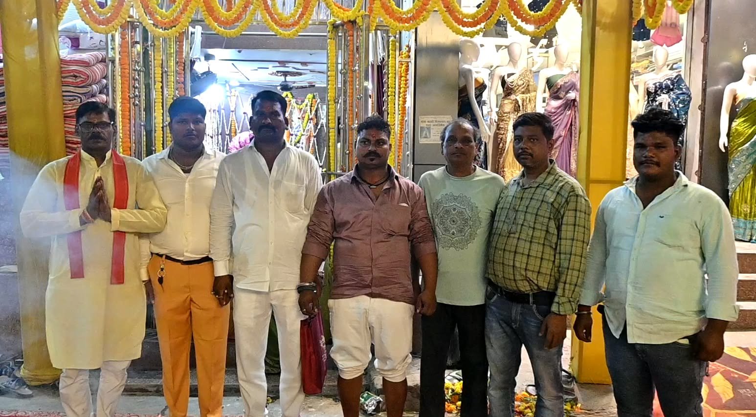 शिवपुर में भरत मिलाप पर भक्ति और संस्कृति का संगम, रातभर उमड़े श्रद्धालु