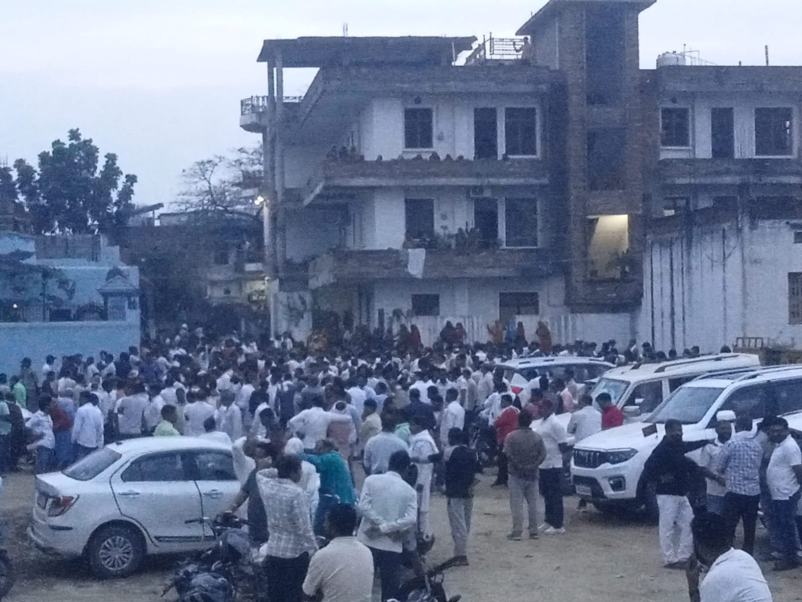 जिला उपाध्यक्ष सपा राजेश यादव नत्थू का हार्ट अटैक से निधन, क्षेत्र में दौड़ी शोक की लहर