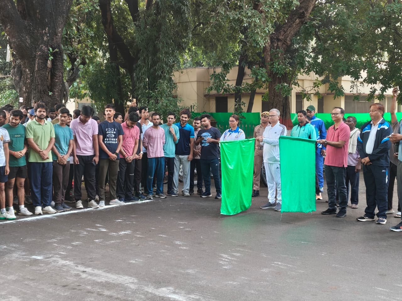 राष्ट्रीय एकता दौड़ में बीएचयू के विद्यार्थियों ने लिया हिस्सा