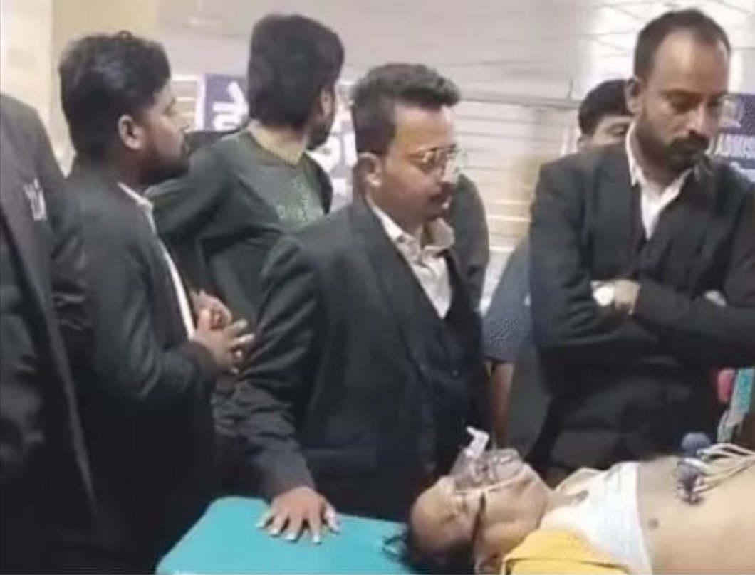 प्रयागराज में अधिवक्ता की हत्याजमीन विवाद में गोली मारने का आरोप, पत्नी ने कार्रवाई की मांग की