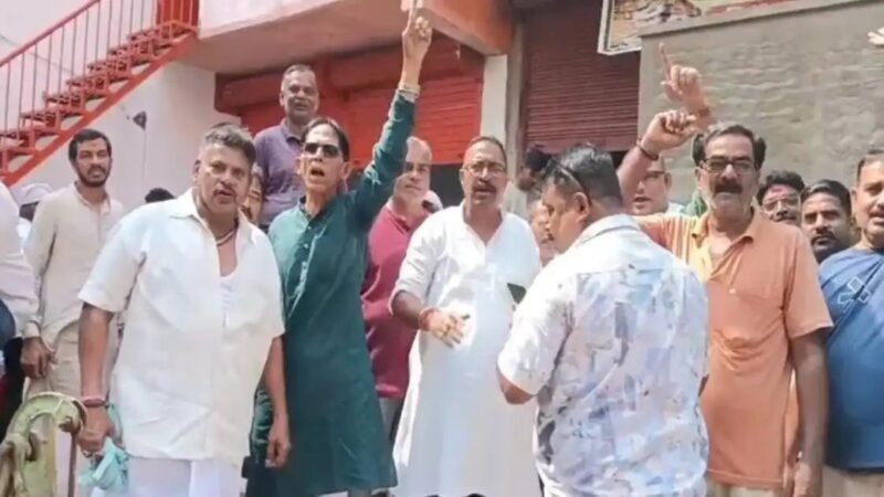 सोनारपुरा में शराब की दुकान का विरोध