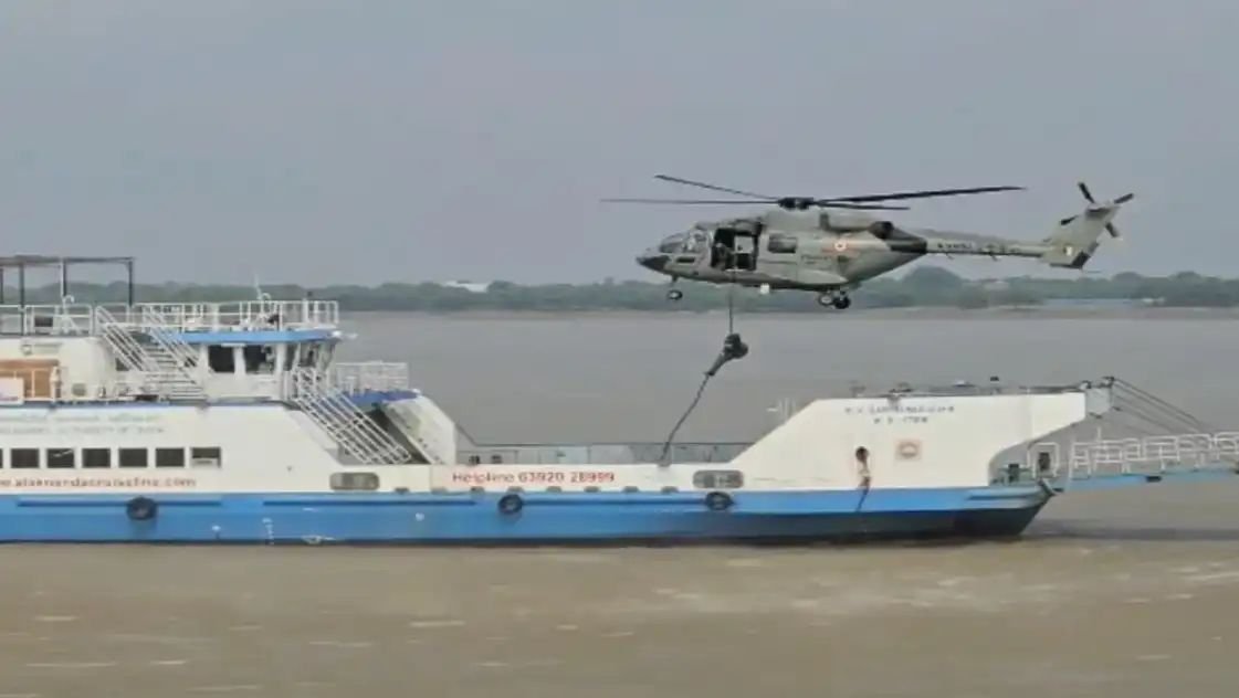 एयरशो में गंगा पर उतरेंगे कमांडो