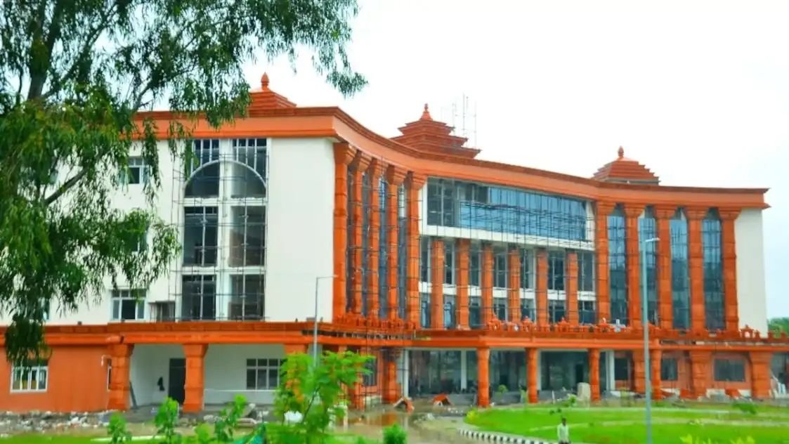 मुरादाबाद यूनिवर्सिटी के निर्माण में देरी, समय सीमा पांच बार बढ़ी