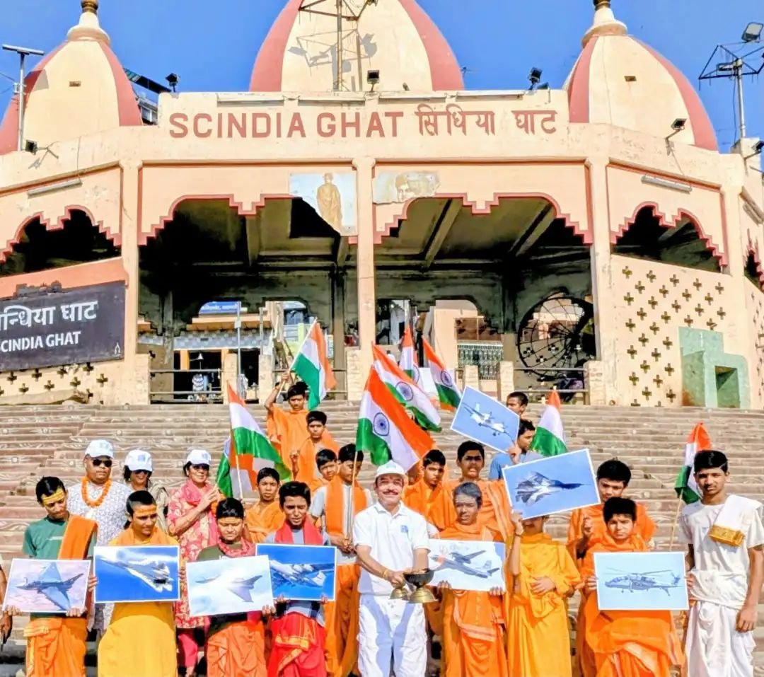 एयर शो से पहले गंगा आरती