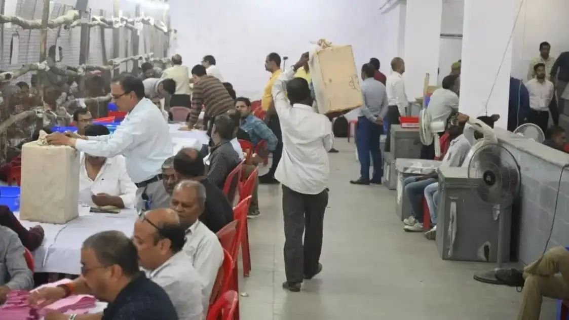 बिहार MLC चुनाव में नरेंद्र सिंह आगे